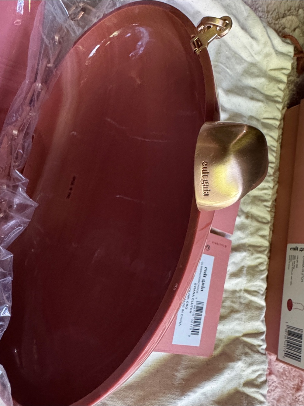 cult gaia glossy marbled resin clutch in mauve - Picture 7 of 15